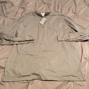 Geoffrey Beene NWT sleepwear size large gray top